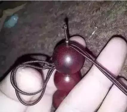手串穿珠子打结教程慢动作简单,单绳穿珠子打结方法图解