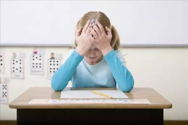孩子没考好的独特应对方法,孩子没考好情绪低落怎么开导