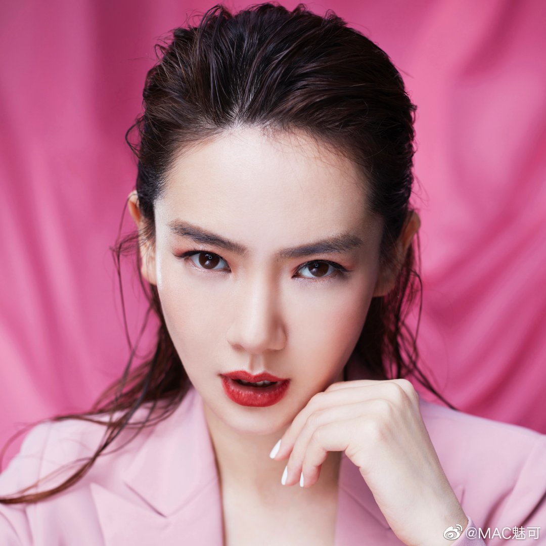 mac口红子弹经典正红色测评,mac口红盘点看看哪一款合适你