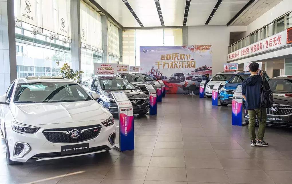 4s店买车强行买保险合法吗,4s店强制搭售保险最新消息