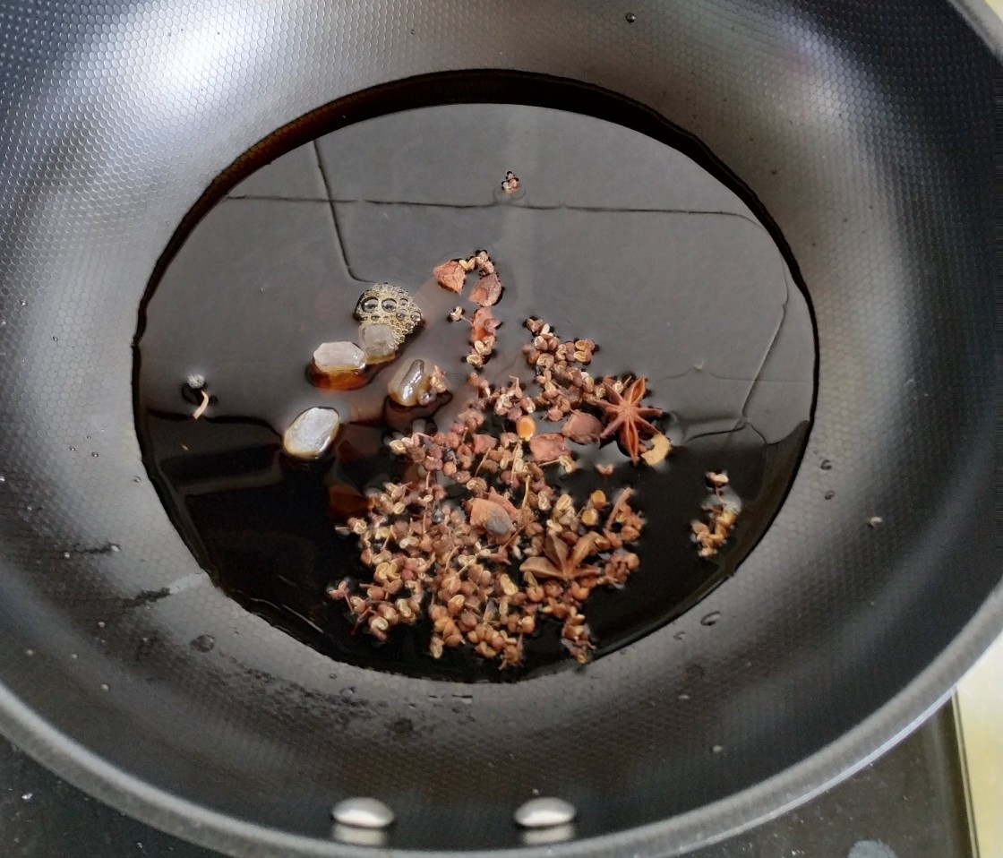 腌姜芽怎么做又脆又好吃窍门,酸甜嫩姜芽的腌制方法完全版