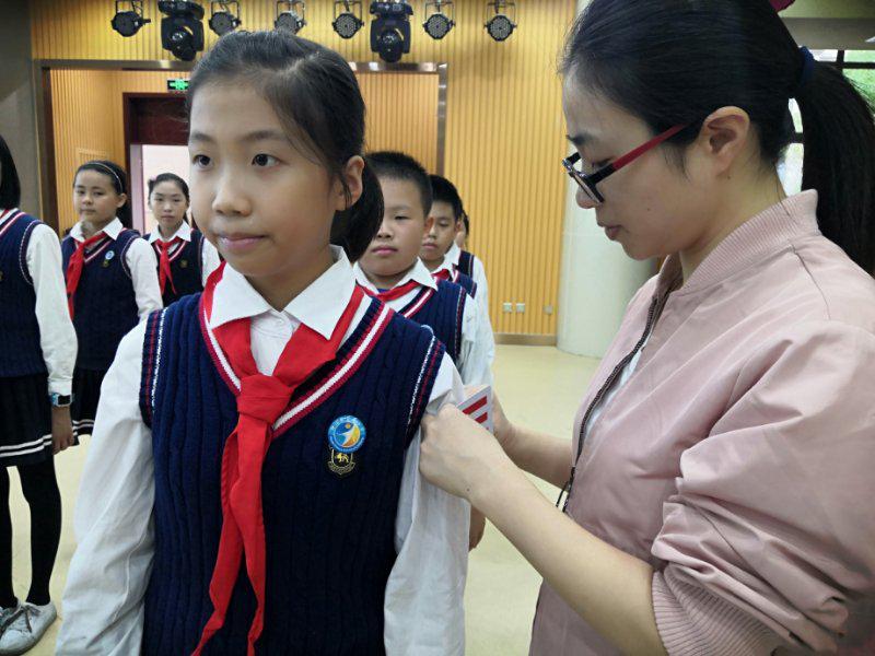 星星火炬照我前行少先队事迹材料,星星火炬照我前行教案