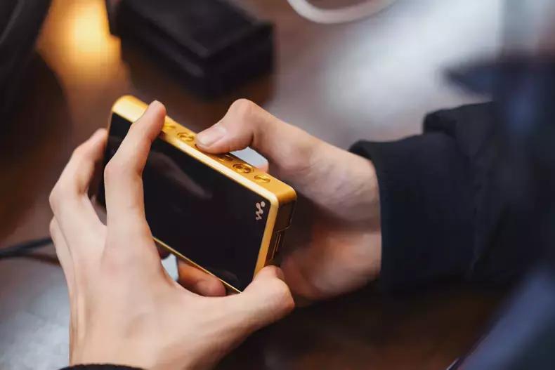 索尼随身听老款,索尼随身听10周年价值