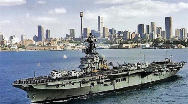 中国花费3000万美金，从澳洲买一艘废船，打开舱门后西方懊悔不已