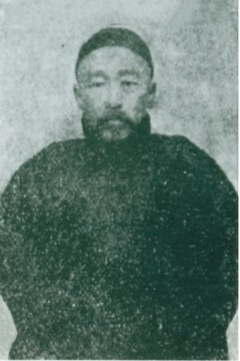 日本在全世界掠夺黄金总共多少,日本当年抢走了多少吨黄金