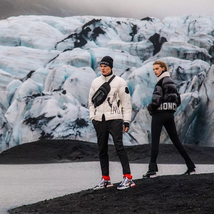璺熺潃鍒樻槉鐒跺幓鍐板矝,鍒樻槉鐒跺嚑鏈堝幓鍐板矝