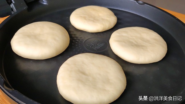 大家能够自己在家做酸奶饼,发酵酸奶饼做法