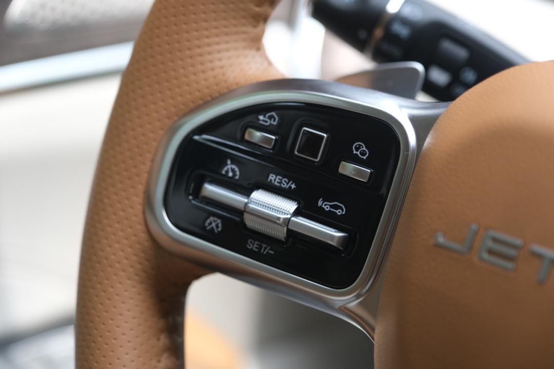 智能科技精准驾控,捷途x70plus和瑞虎8plus