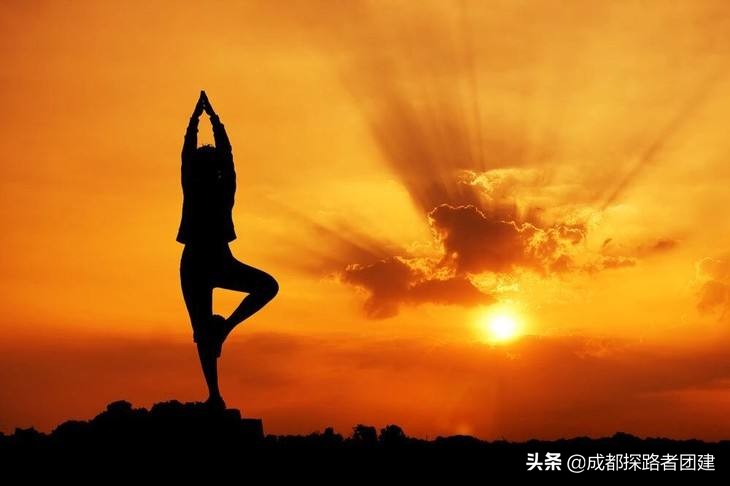女性创业赚钱,40岁女性想自主创业合适做什么