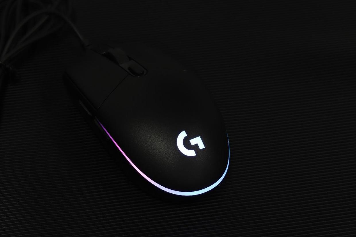 罗技g102csgo鼠标灵敏度dpi,罗技g102第二代鼠标中键功能