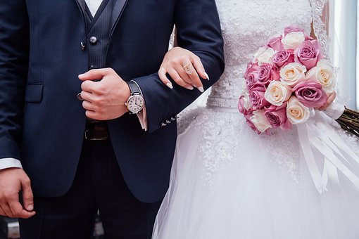 孩子30岁还不结婚家长千万别催,大龄孩子不结婚父母怎么对待他们