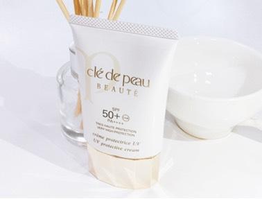 哪款防晒霜最好用又能显白,防晒霜推荐排行榜前十名控油