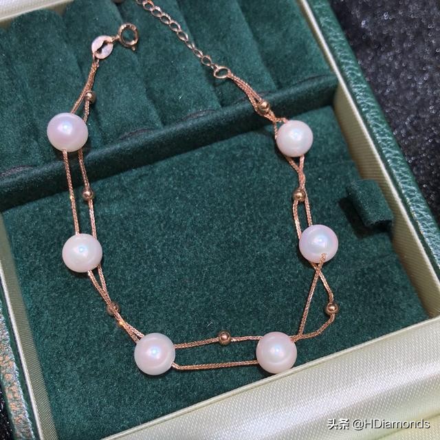 合适春夏的贵气感首饰,多彩首饰点缀细节不经意的时尚感