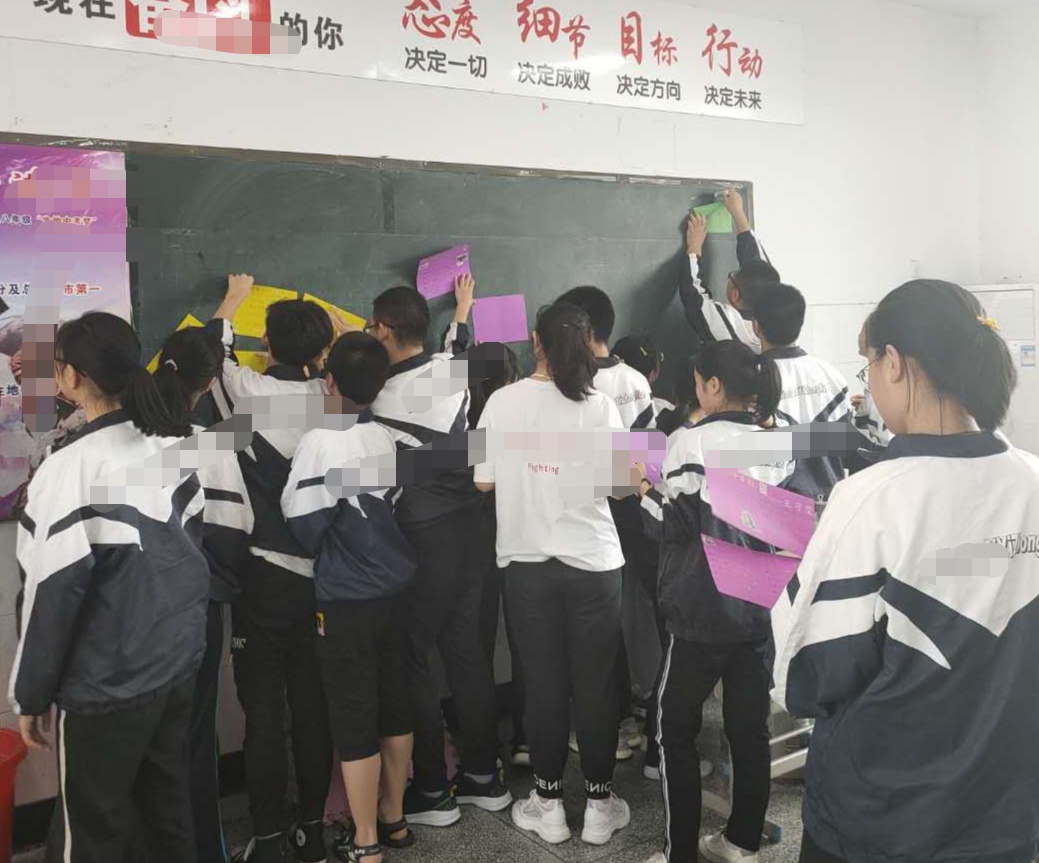正能量文章有三种思路，女孩的文章与有无正能量无关，与表达有关