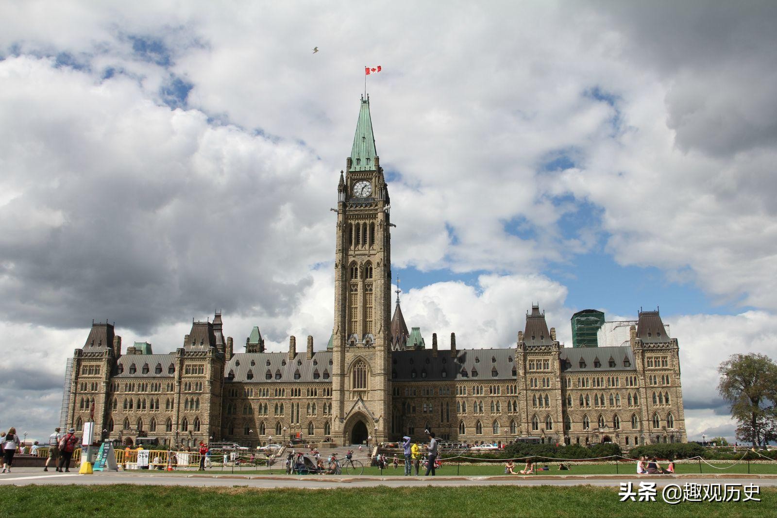 全球仅三国拥有三大洋出海口，其中两个非常强悍，另一个富裕繁荣