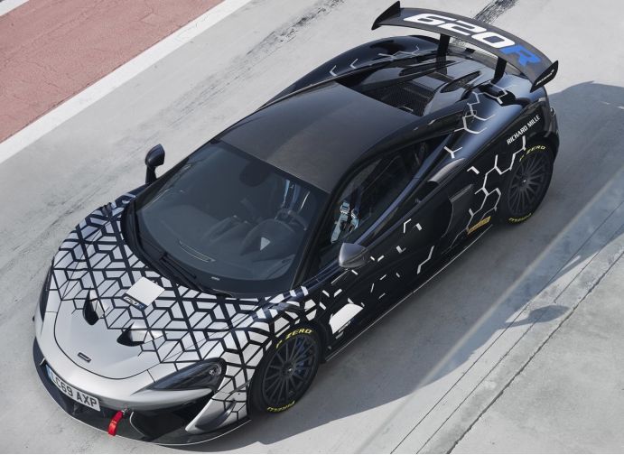 迈凯伦mclaren620r,法拉利sf90vs迈凯伦620r
