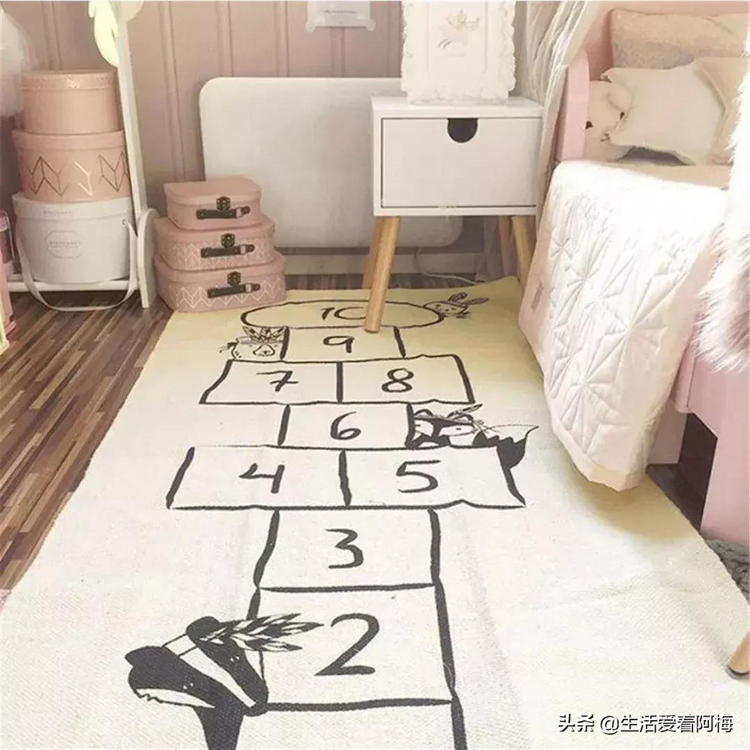 地垫下面放什么能不滑,地垫怎么铺才正确