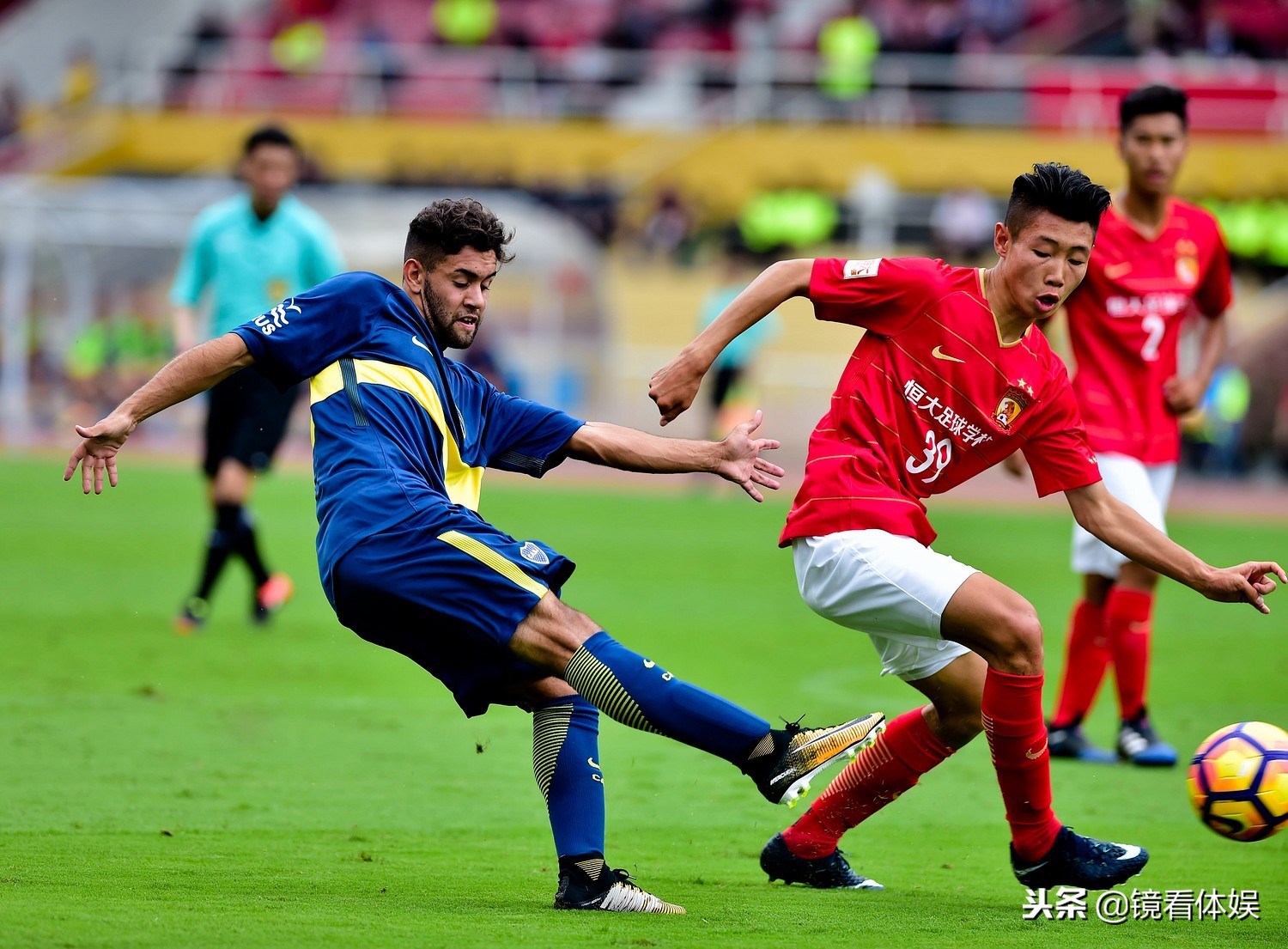 鐜嬮湝閲岀毊,閲岀毊涓轰腑鍥借冻鐞冪暀涓嬬殑韬奖