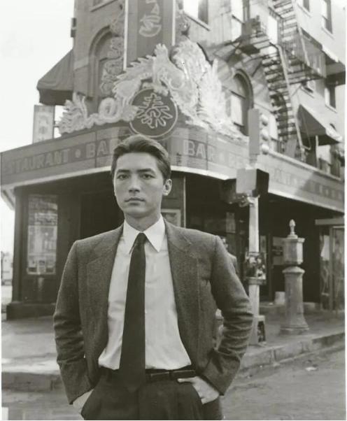 尊龙陈冲1988年奥斯卡颁奖典礼,第60届奥斯卡颁奖典礼尊龙和陈冲