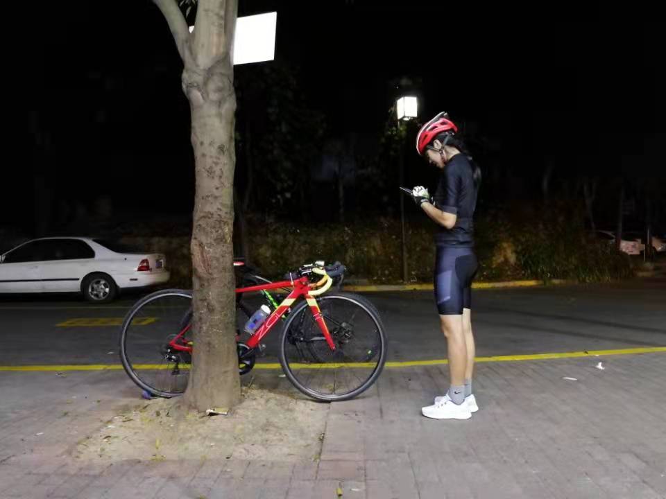 骑行服好的和差的有什么区别,骑行服能够穿便宜的吗