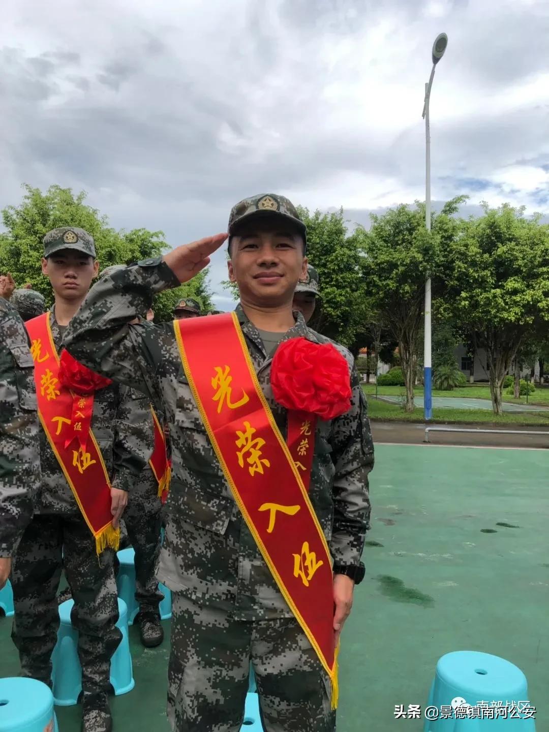 *榴弹手**投71米、双杠臂屈伸108个，这届新兵太猛了！