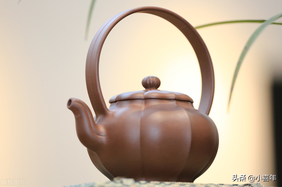 如何辨别紫砂壶泥料的真假好坏,紫砂壶茶具好坏鉴别图片及价格