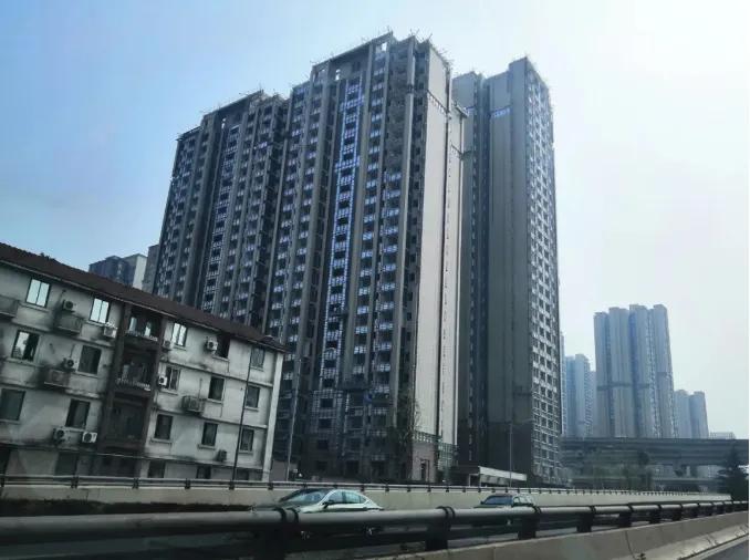 成都二环内万象城旁，这个价格不香吗？刚改上车了