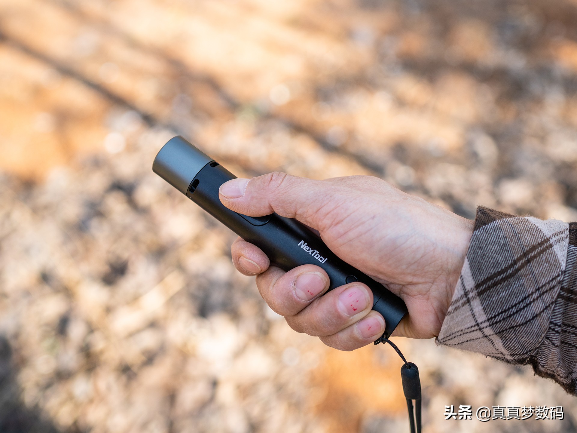 强光手电筒应该如何选择,强光手电筒怎样选