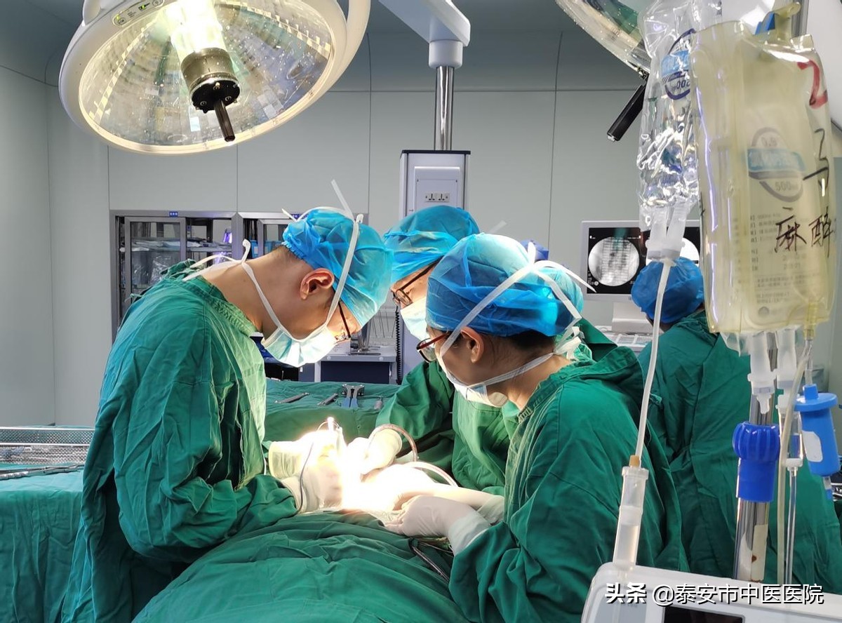*安泰**市中医医院脊柱外科告捷治愈罕见“椎管内脂肪增多症”