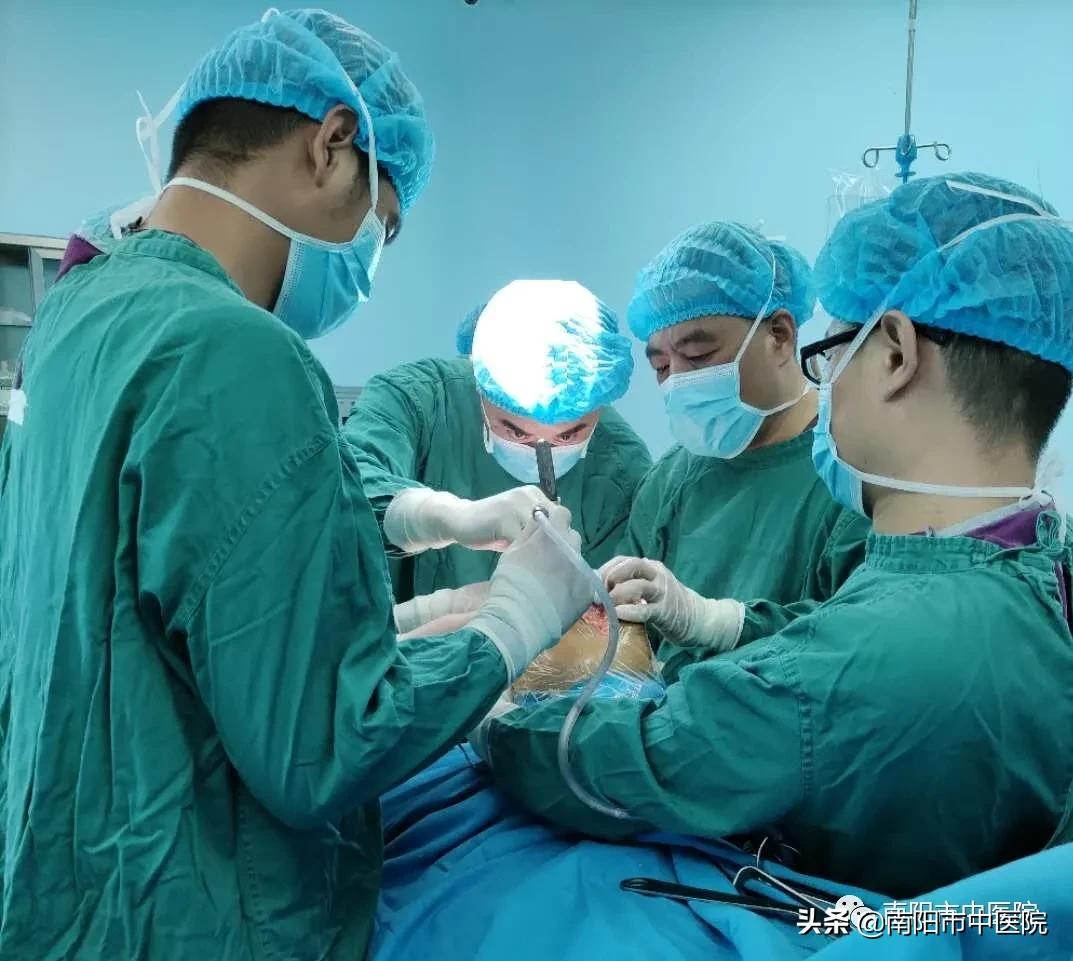 股骨头坏死患者的福音——“春立日照计划”在南阳市中医院实施