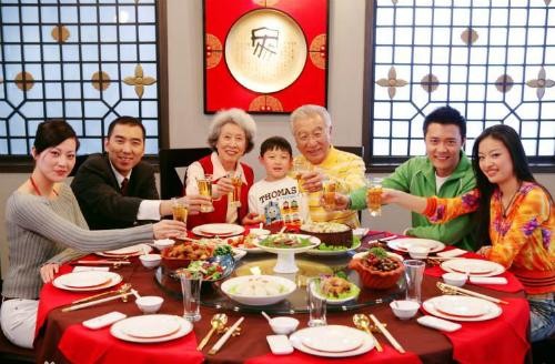 每天喝一勺山茶油能够养胃,每天喝多少茶油能够通便