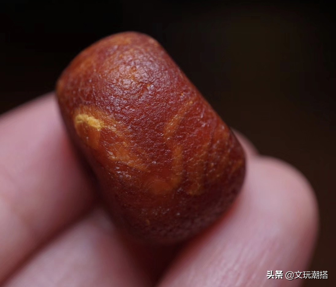 新蜜蜡跟老蜜蜡的区别是什么,老蜜蜡和新蜜蜡的区别在哪里