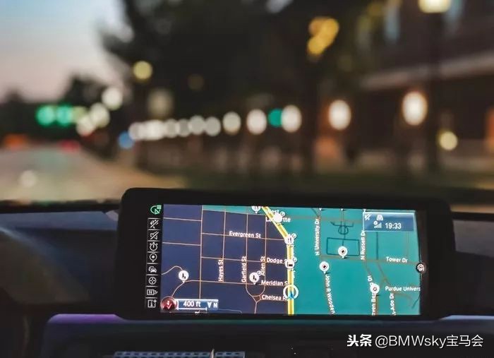 哪一台宝马合适改装m4,买bmw送什么礼品