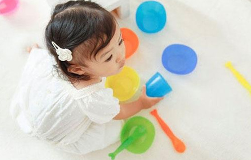 一岁宝宝经常便秘出血怎么办,宝宝经常便秘吃什么奶粉比较好