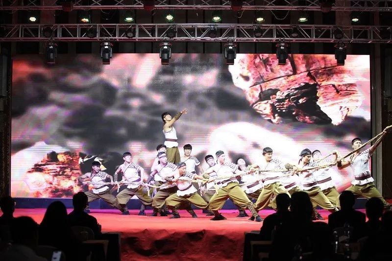 浼犳壙杩愭渤鏂囨槑璁插ソ杩愭渤鏁呬簨,璁插ソ杩愭渤鏁呬簨