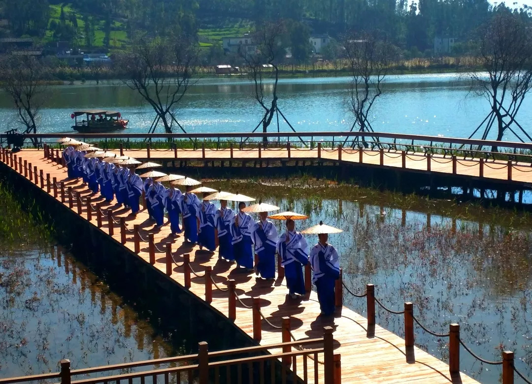 弥勒锦屏后海美景,锦屏后海一日游
