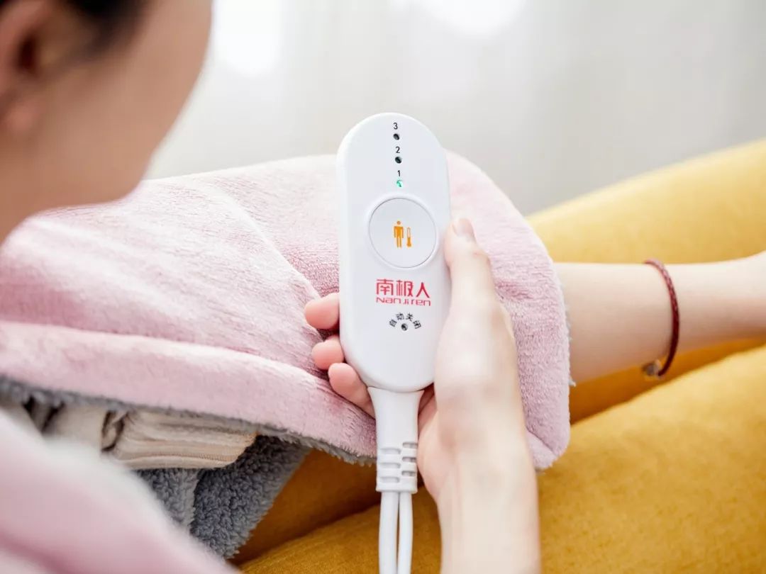 冬天盖着透气的毛毯,能够水洗的电热毛毯