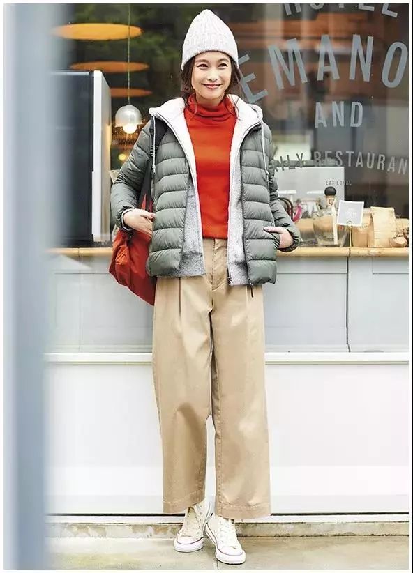 羽绒服休闲韩版新款宽松显瘦针织,时尚百搭儿童加绒保暖毛衣