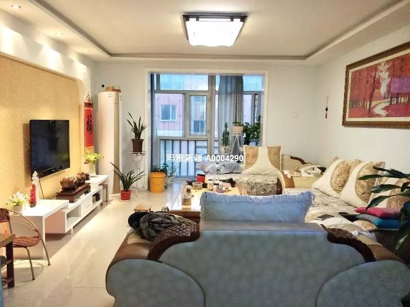 石河子三室二厅50万精装修急卖,石河子二手房大户型推荐