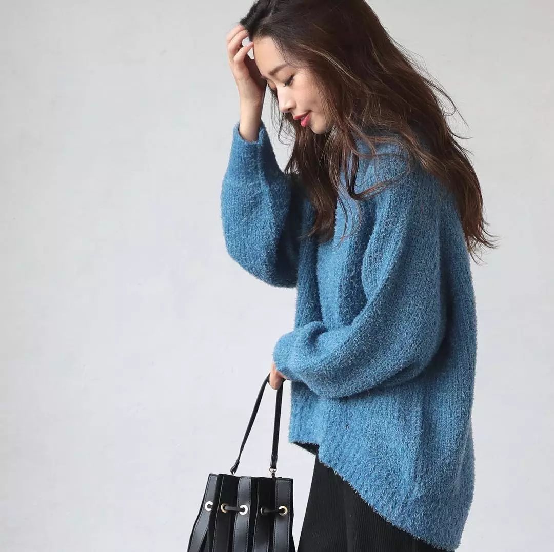 80%的人都不知道：最合适自己的彩色上衣由瞳色决定！