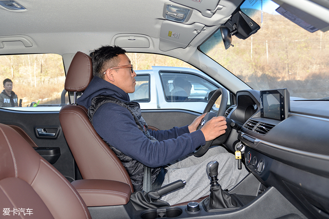 解禁的大玩具爱卡试驾长城皮卡风骏7