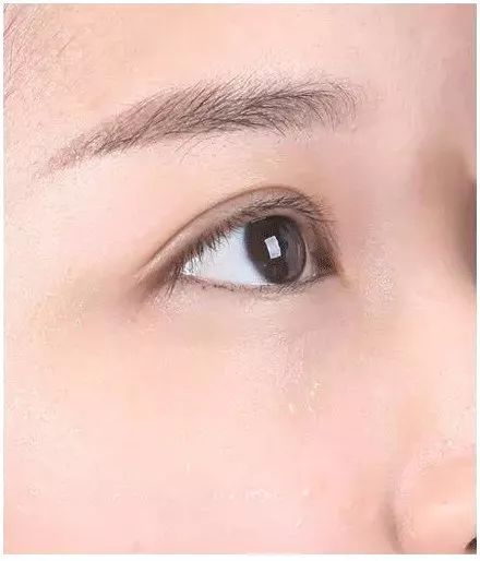 日常推荐一款超好用的眼膜,超级效果好又好用的眼膜