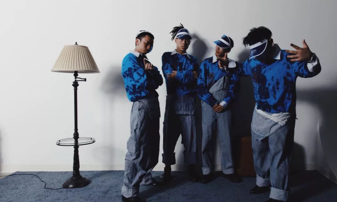 你有买过“拼写错误”的GUESS吗？
