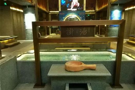 杭州合适泡温泉的地方,杭州泡温泉必备清单