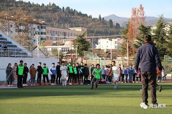 两当县校园足球锦标赛,校园足球联赛完全视频