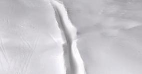 俄罗斯牙膏美白去口臭牙黄,去牙垢黄牙的牙膏测评