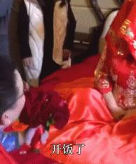 第一次求婚没什么经验能够吗,第一次求婚没经验双膝跪地