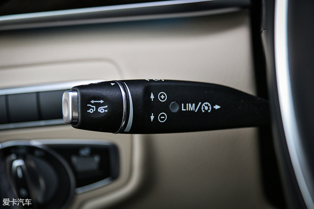 成都车展奔驰v260l尊贵加长版,爱卡汽车评分