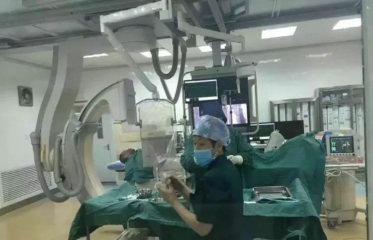 微创介入治疗肿瘤是什么科,介入治疗肿瘤副功能