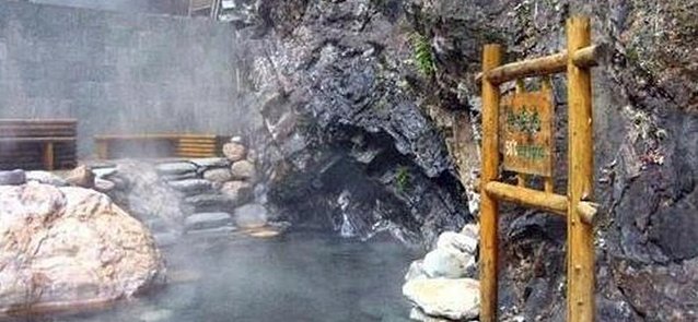 成都又能够泡温泉又能够玩的场所,成都哪家温泉好耍一点